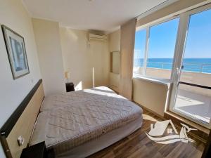 Prodej bytu 2+kk, Obzor, Bulharsko, 65 m2