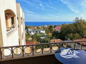 Prodej bytu 3+kk, Bjala, Bulharsko, 110 m2