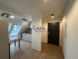 Pronájem bytu 2+1, Kyjov, třída Komenského, 48 m2