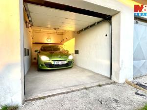 Prodej garáže, Hradec Králové - Pouchov, 20 m2
