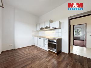 Pronájem bytu 2+1, Karlovy Vary - Stará Role, Závodu míru, 55 m2