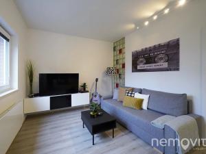 Prodej bytu 3+kk, Praha - Modřany, K Vystrkovu, 73 m2