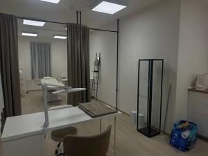 Pronájem komerční nemovitosti, Praha - Vokovice, K Červenému vrchu, 47 m2