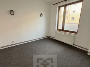 Pronájem bytu 3+1, Slaný, Brožovského, 90 m2