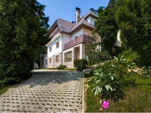 Prodej vícegeneračního domu, Mnichovice, Nad rybníkem, 312 m2