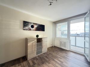 Pronájem bytu 2+1, Pardubice - Zelené Předměstí, nábřeží Závodu míru, 58 m2