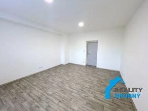 Pronájem bytu 4+1, Děčín, Bělská, 101 m2