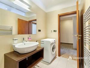 Pronájem bytu 1+kk, Brno, Kopečná, 37 m2