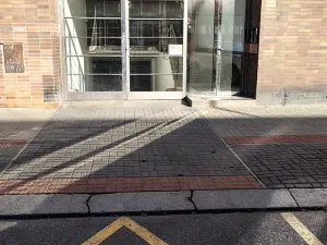 Pronájem garážového stání, Praha - Holešovice, U Pergamenky, 10 m2