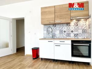 Pronájem bytu 1+kk, Jablonec nad Nisou, Podhorská, 46 m2