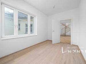 Prodej bytu 5+kk, Praha - Dejvice, Buzulucká, 239 m2