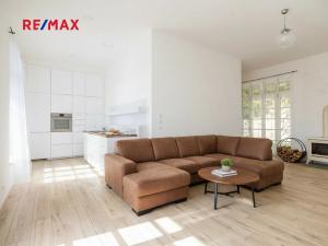 Prodej rodinného domu, Vráž, Nad Loděnicí, 219 m2