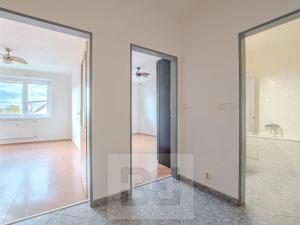 Pronájem bytu 2+kk, Praha - Záběhlice, Záběhlická, 54 m2