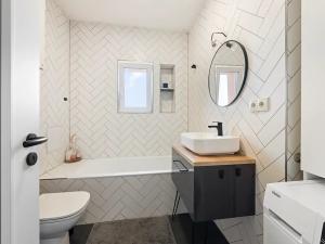 Prodej bytu 3+kk, Praha - Liboc, Jenečská, 79 m2