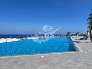 Prodej bytu 2+1, Agios Amvrosios Keryneias, Kypr, 60 m2