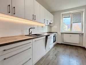 Pronájem bytu 1+1, Ostrava - Poruba, Čs. exilu, 40 m2