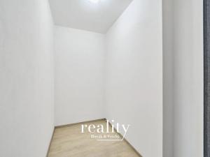 Pronájem bytu 2+kk, Znojmo, Tovární, 50 m2