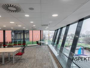 Pronájem kanceláře, Praha - Chodov, Líbalova, 107 m2