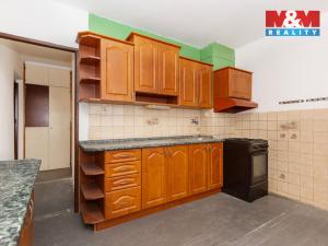 Prodej bytu 3+1, Chrudim - Chrudim III, Fibichova, 71 m2