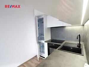 Pronájem bytu 2+kk, Kolín, Masarykova, 42 m2