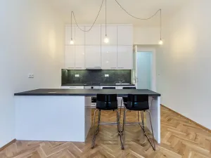 Prodej bytu 2+kk, Praha - Vršovice, Na spojce, 54 m2