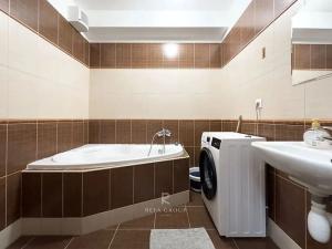 Prodej bytu 2+kk, Praha - Dolní Počernice, Národních hrdinů, 75 m2