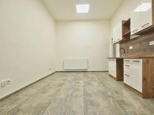 Pronájem kanceláře, Praha - Holešovice, Milady Horákové, 141 m2