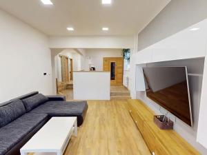 Prodej rodinného domu, Hlučín, Okružní, 277 m2