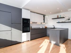 Prodej bytu 3+kk, Praha - Stodůlky, Nušlova, 108 m2