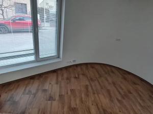 Pronájem bytu 2+kk, Praha - Čakovice, Bělomlýnská, 31 m2