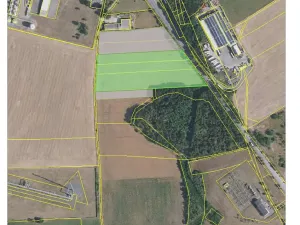 Prodej komerčního pozemku, Veltrusy, 36520 m2