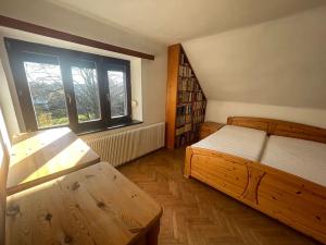 Pronájem rodinného domu, Zvole, 260 m2