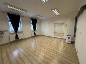 Pronájem komerční nemovitosti, Karviná, Karola Śliwky, 31 m2