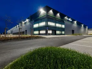 Pronájem skladu, Praha - Hostivař, K pérovně, 4760 m2