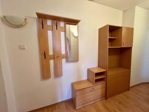 Pronájem bytu 2+kk, Teplice, Heydukova, 50 m2