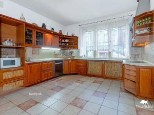 Prodej vícegeneračního domu, Manětín, 329 m2