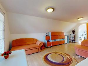 Prodej rodinného domu, Loket, 261 m2