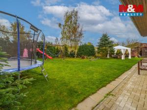 Prodej rodinného domu, Karlovy Vary - Hůrky, Motýlí, 244 m2