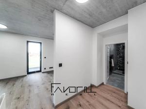 Prodej bytu 2+kk, Ostrava, U Hrůbků, 56 m2