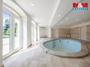 Pronájem rodinného domu, Říčany - Radošovice, Mozartova, 395 m2