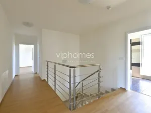 Pronájem vily, Průhonice, Pod Valem II., 335 m2