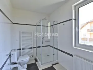 Pronájem vily, Průhonice, Pod Valem II., 335 m2