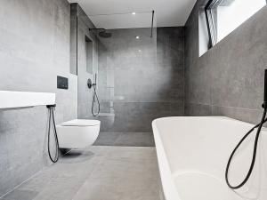 Prodej rodinného domu, Praha - Horní Počernice, Bříšťanská, 218 m2