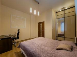 Prodej bytu 2+kk, Praha - Hloubětín, Krylovecká, 55 m2