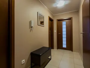 Prodej bytu 2+kk, Praha - Hloubětín, Krylovecká, 55 m2