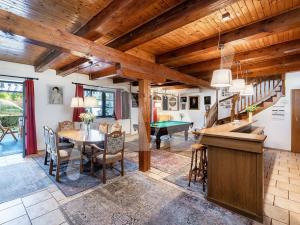 Prodej komerční nemovitosti, Přelíc, 460 m2