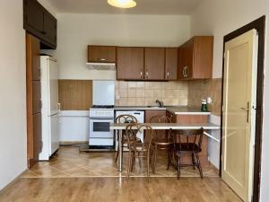 Prodej bytu 2+kk, Praha - Žižkov, Spojovací, 44 m2