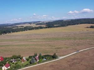 Prodej pole, Líšťany, 21370 m2