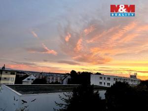 Pronájem bytu 1+kk, Praha - Prosek, Litoměřická, 52 m2