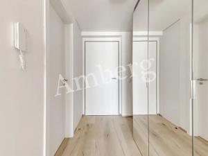 Pronájem bytu 1+kk, Praha - Karlín, Křižíkova, 34 m2